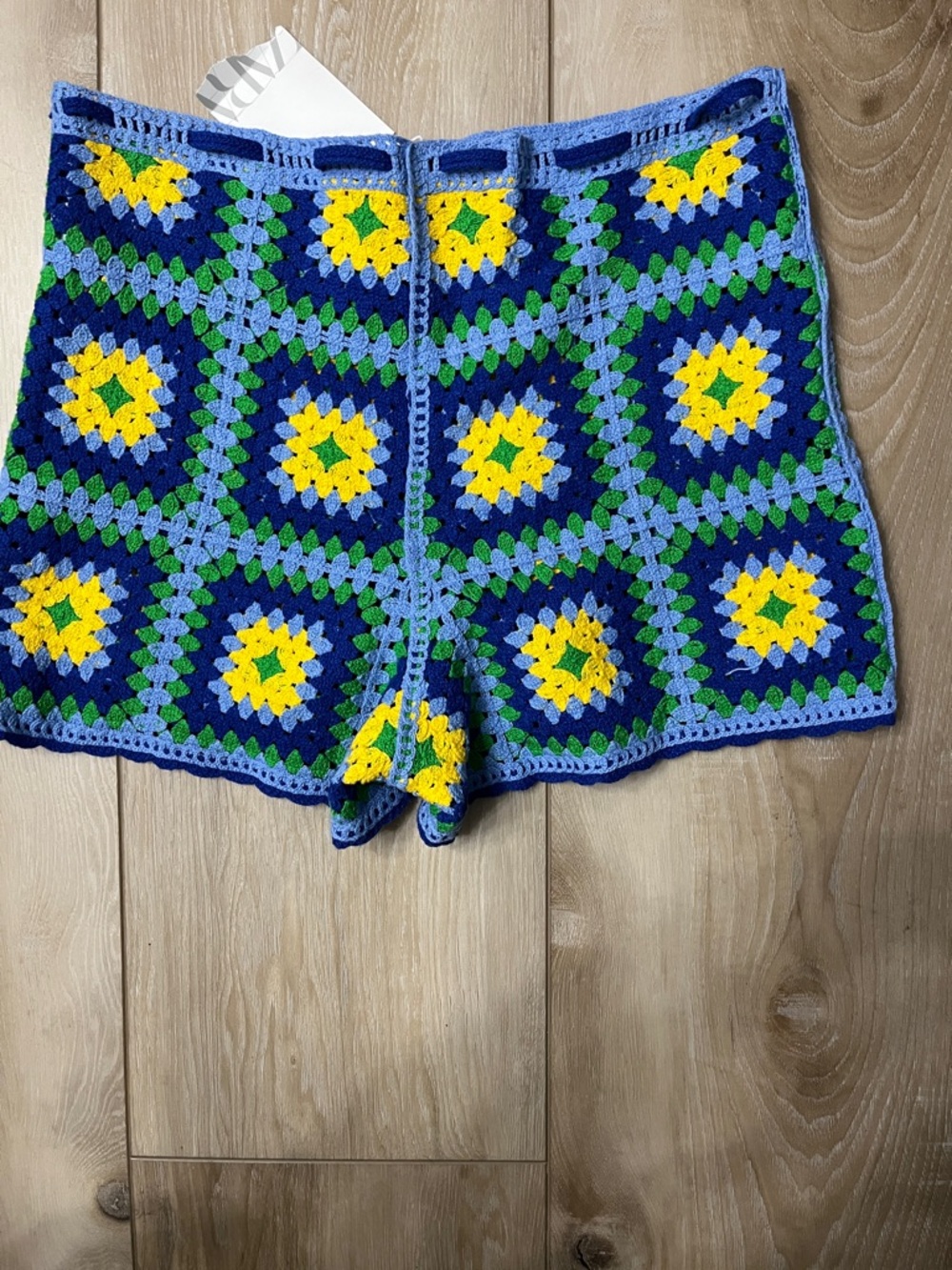 Zara High Waisted Crochet Shorts Blue Yellow Green Size Small NEW - Picture 8 of 9